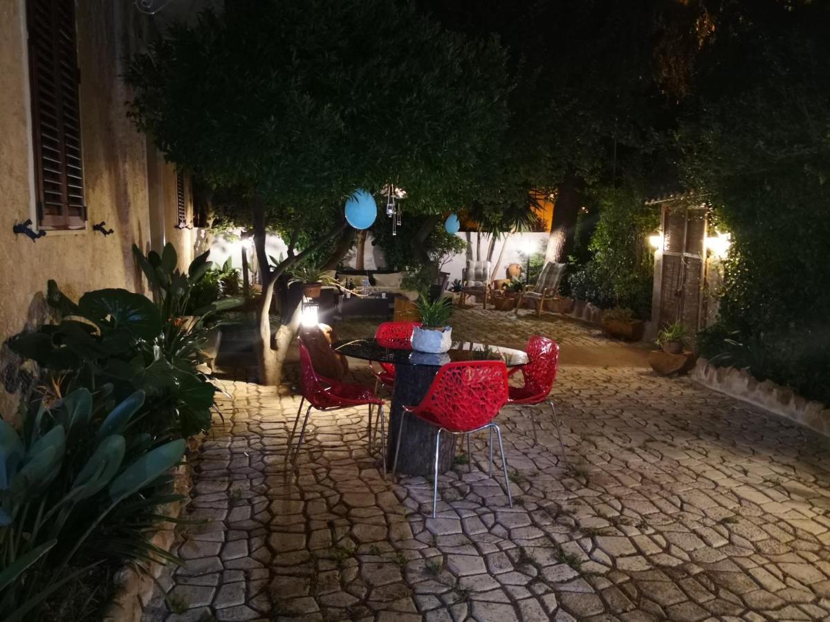 San Nicolo Gerrei Zia Chiarina Bed & Breakfast エクステリア 写真